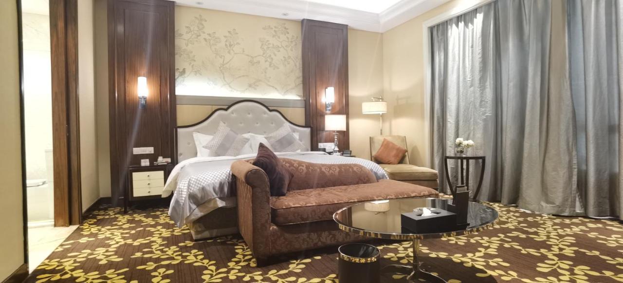 Ondine International Hotel Zhenjiang  Exterior foto